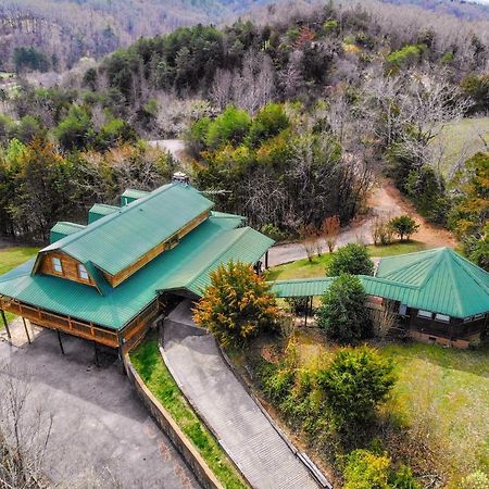 Smoky Bear Lodge With Guest House, Hot Tub, 1089 Free Tickets Each Paid Day, Dollywood And More Сивиървил Екстериор снимка